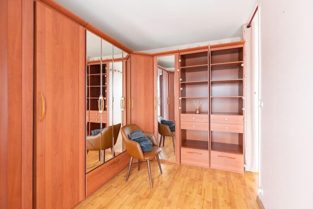 שאנז סור-מרנה Appartement Spacieux/ Disneyland/Paris/Wifi/Bureau מראה חיצוני תמונה